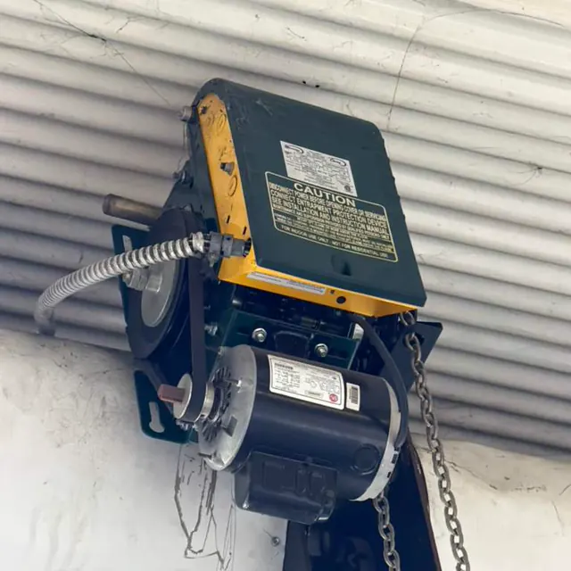 Automatic access field media 005